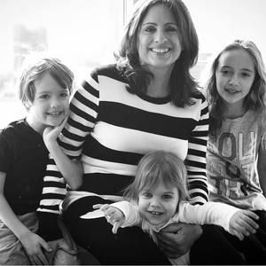 Meet your Posher, Joni